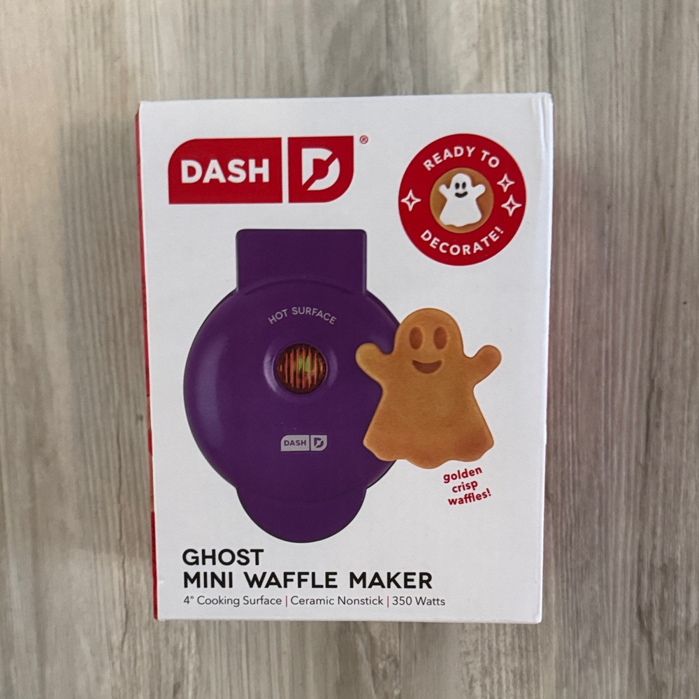 Dash Ghost Mini Waffle Maker